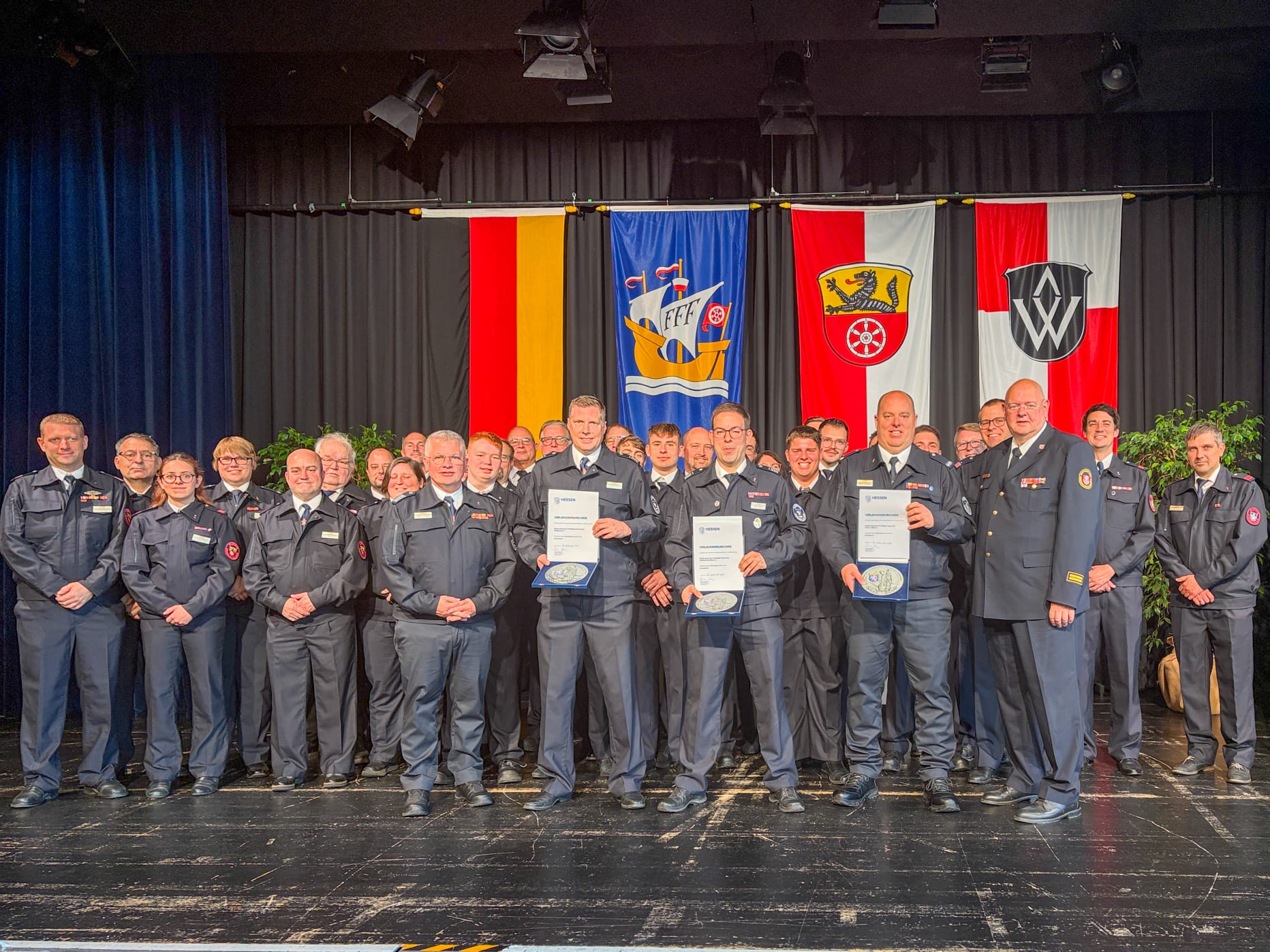 Ehrenplakette des Landes Hessen für die Flörsheimer Feuerwehrvereine